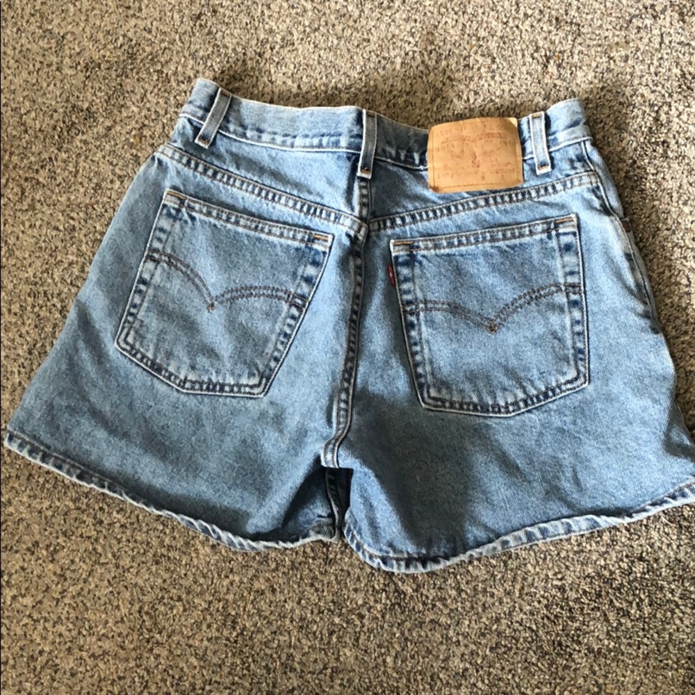Vintage Levi’s denim shorts